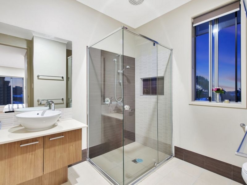 5 Bunjil Place, Upper Coomera QLD 4209