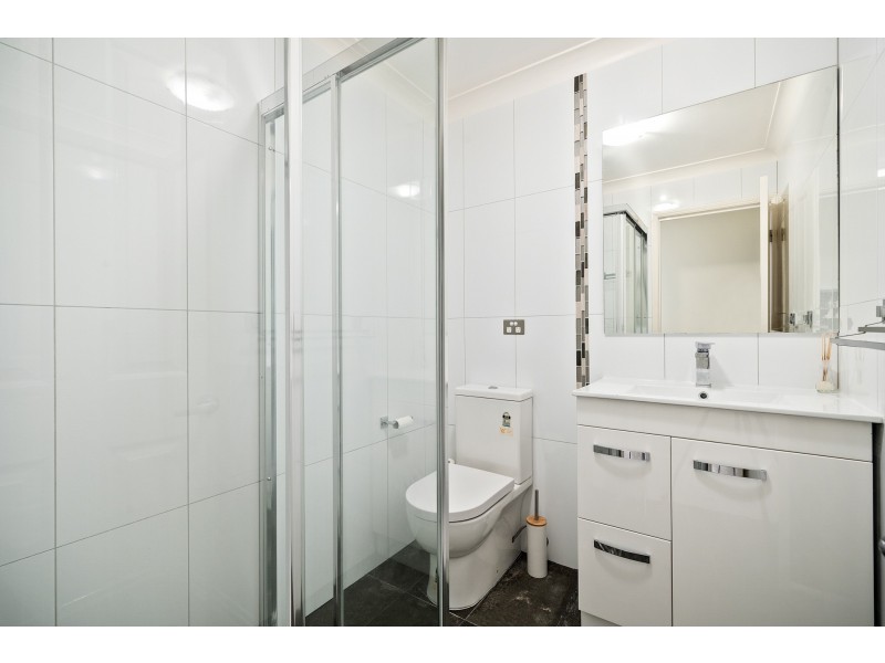 16 Johnson Parade, Ormeau Hills QLD 4208