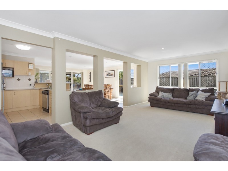 23 Dahlia Crescent, Ormeau QLD 4208