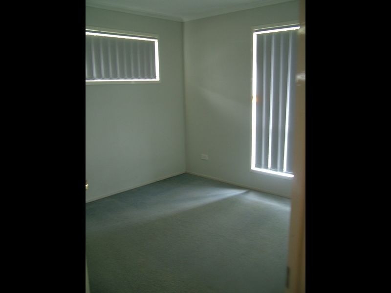 16 Rosella Crt, Ormeau QLD 4208