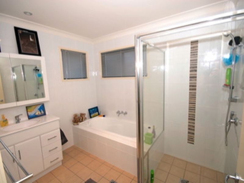 7B Lilyvale St, Ormeau QLD 4208