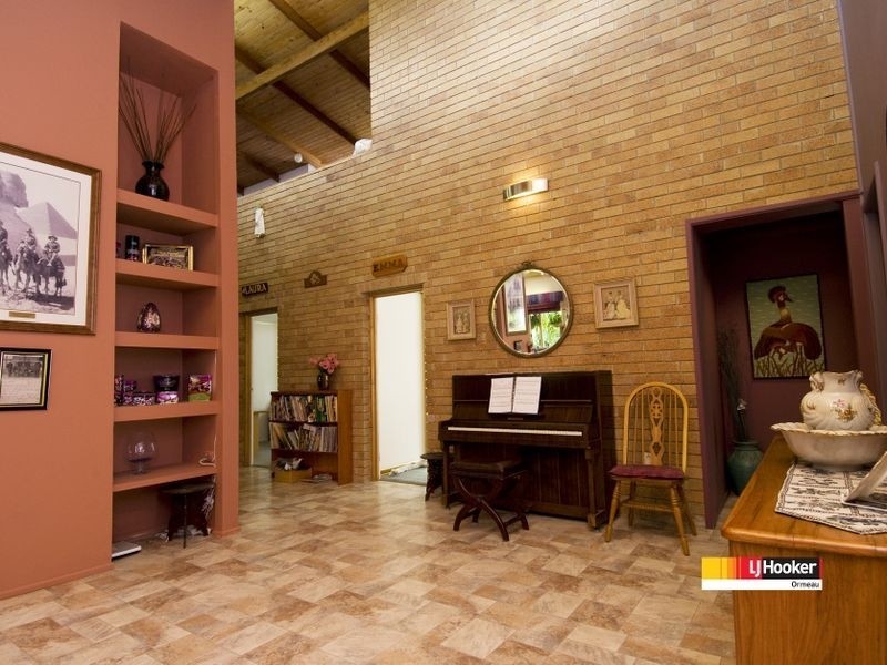 19 Sears Rd, Yatala QLD 4207