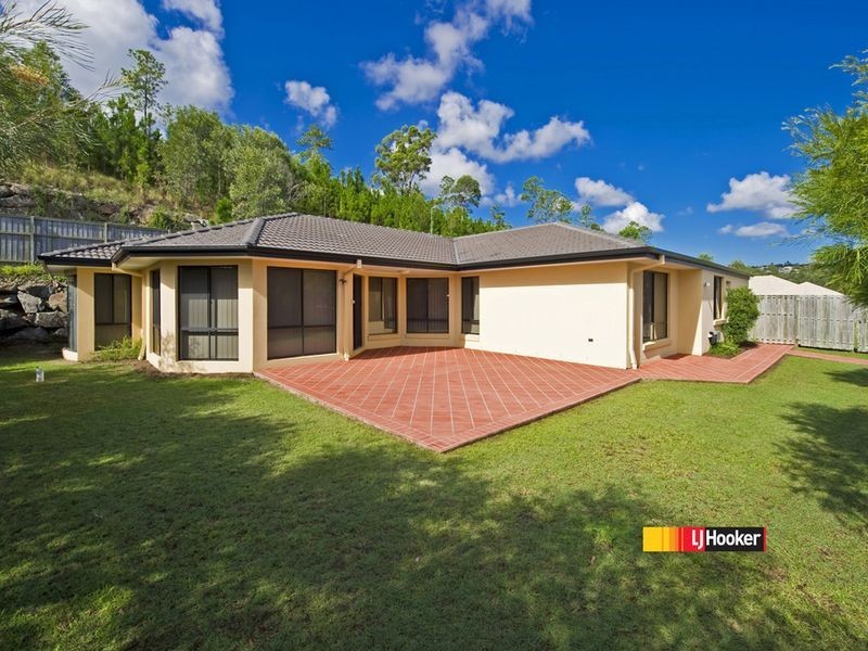 12 Stromlo Crt, Pacific Pines QLD 4211