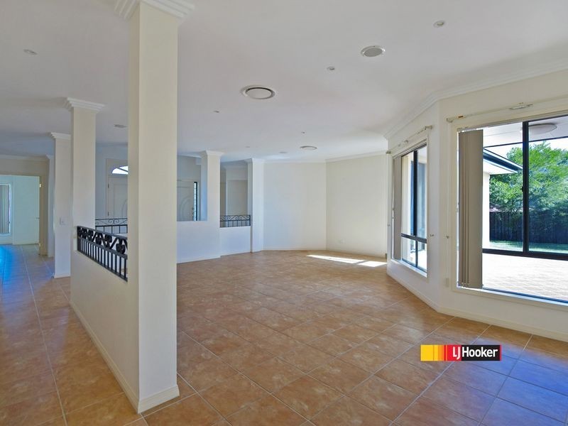 12 Stromlo Crt, Pacific Pines QLD 4211