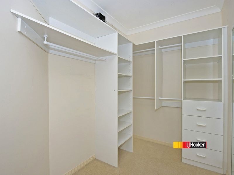 12 Stromlo Crt, Pacific Pines QLD 4211