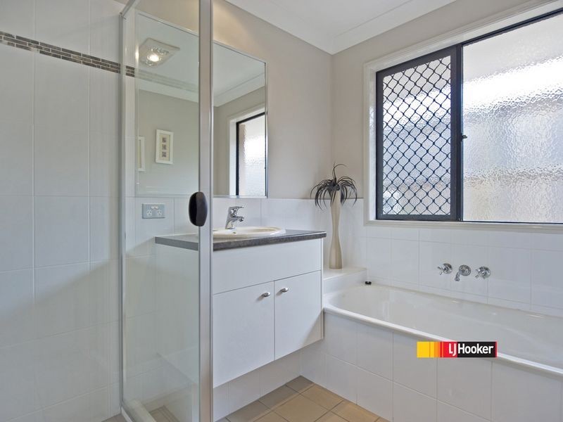 13 Tarella Crt, Ormeau QLD 4208