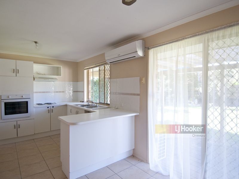 25 Studio Drive, Oxenford QLD 4210