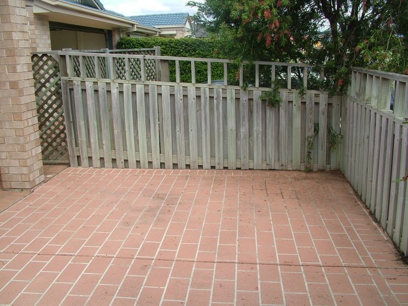 2/2 Saligna Ct, Ormeau QLD 4208