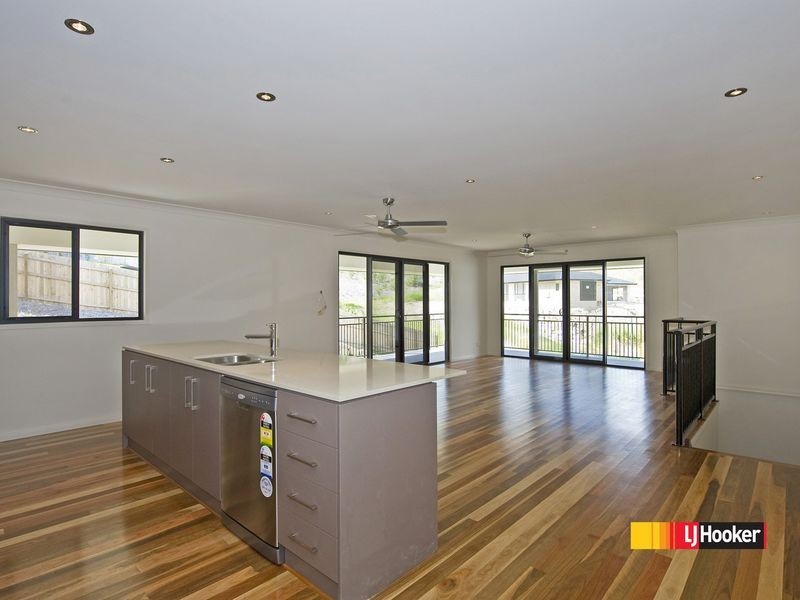 12 Blackcomb Rise, Ormeau Hills QLD 4208