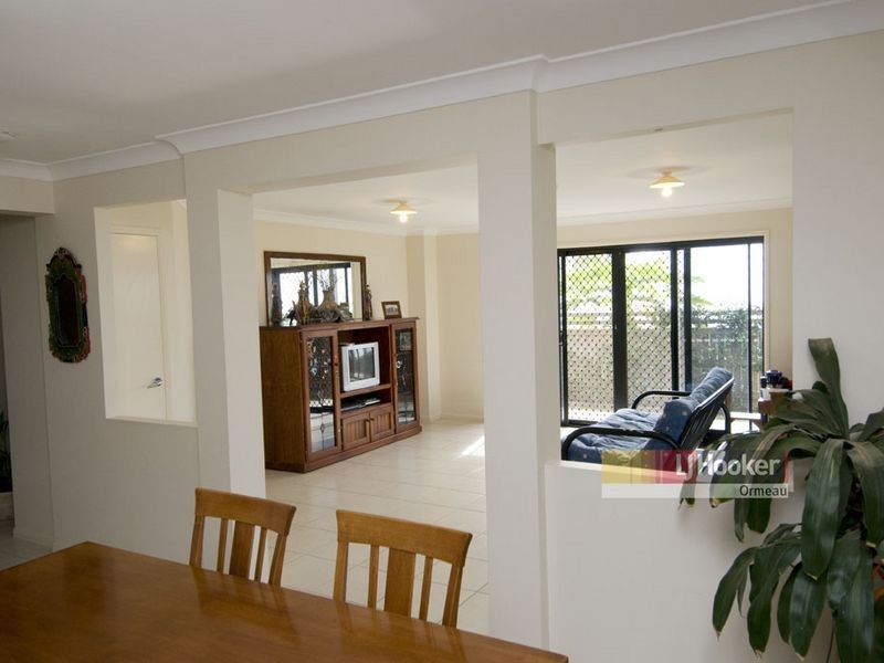 10 Cedarton Cres, Ormeau QLD 4208