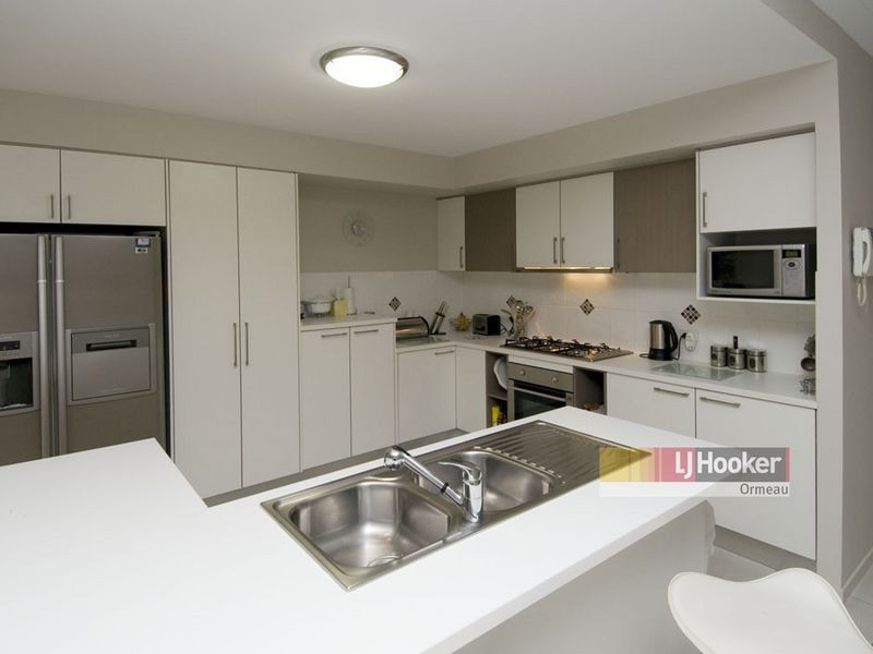 5 Coorabelle Cr, Ormeau QLD 4208