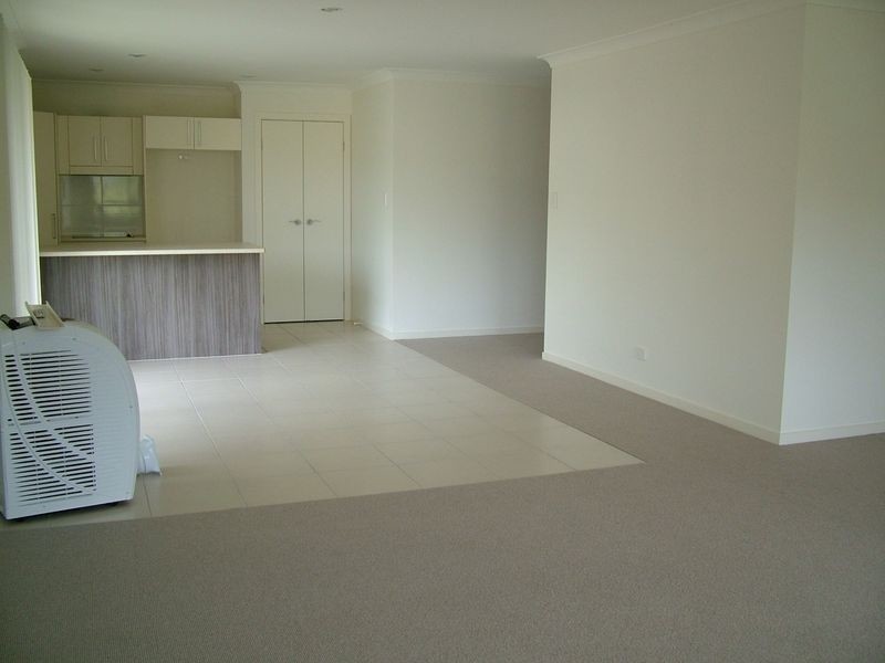 2/2 Ambition St, Ormeau QLD 4208