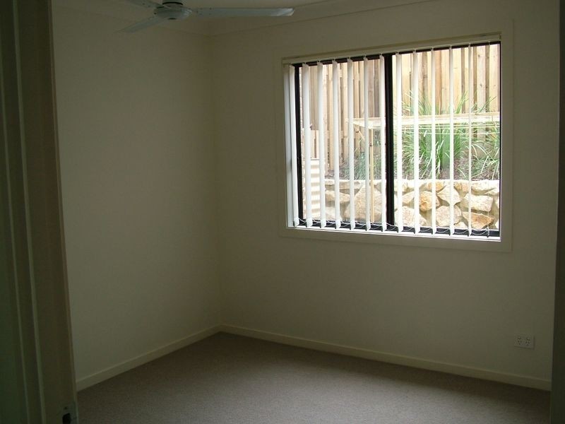 2/2 Ambition St, Ormeau QLD 4208