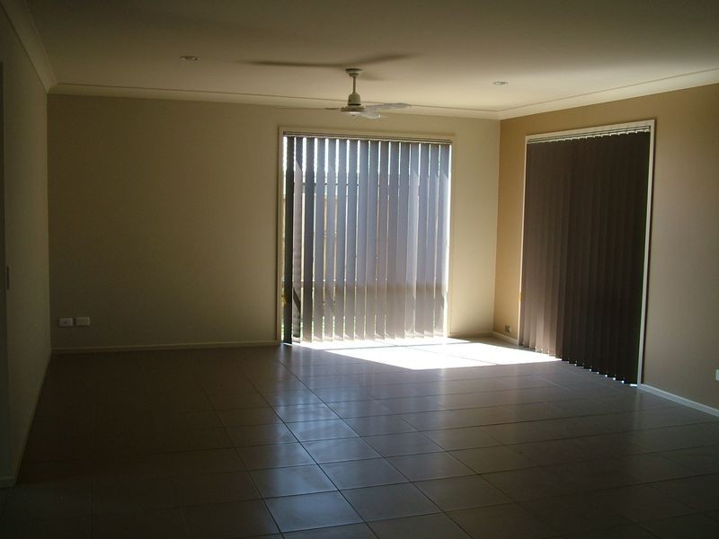 27 Rockwood Drive, Ormeau QLD 4208