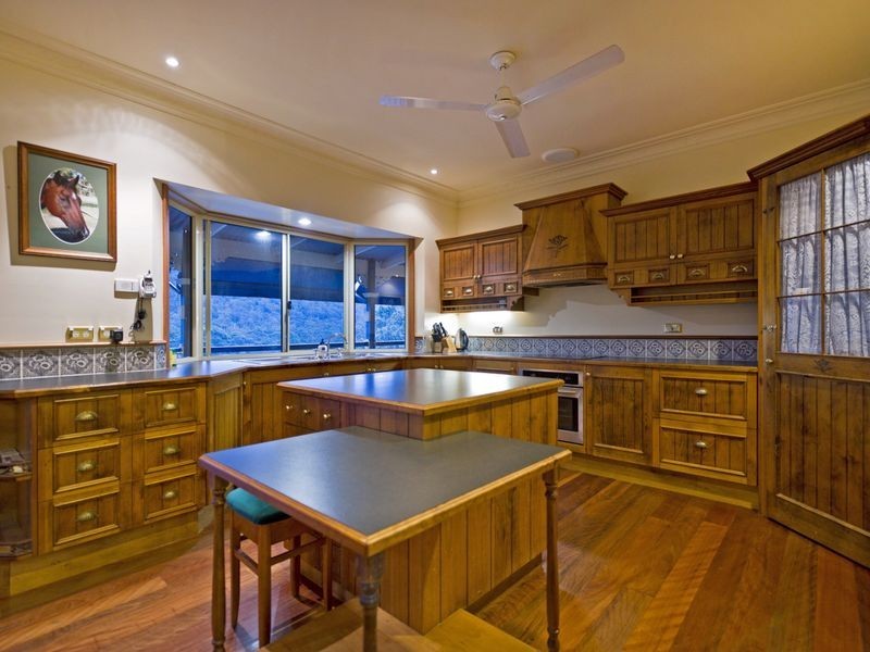 Wongawallan QLD 4210