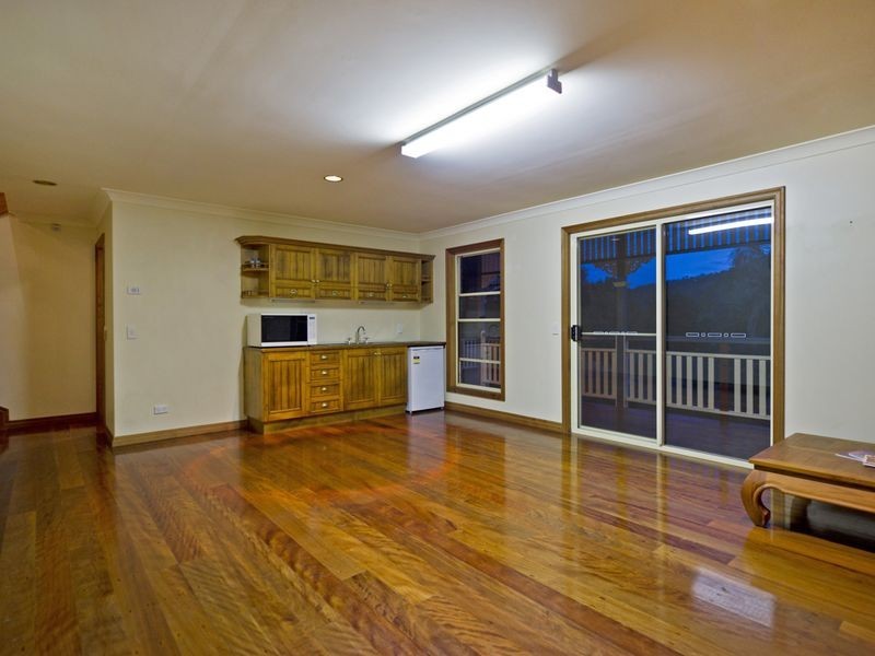 Wongawallan QLD 4210