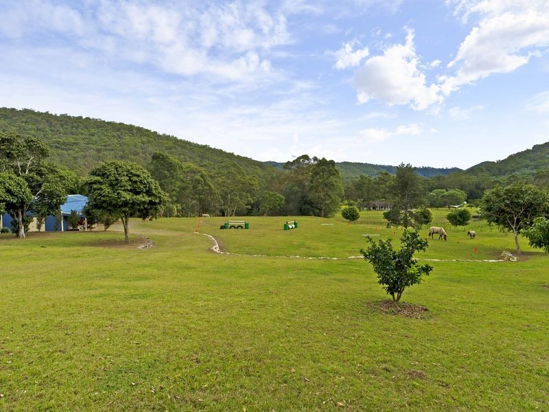 Wongawallan QLD 4210