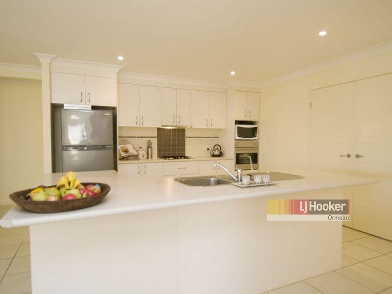 17 Lilyvale Cr, Ormeau QLD 4208