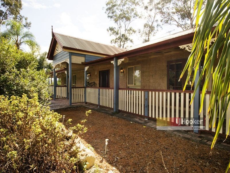 33 Sears Rd, Yatala QLD 4207