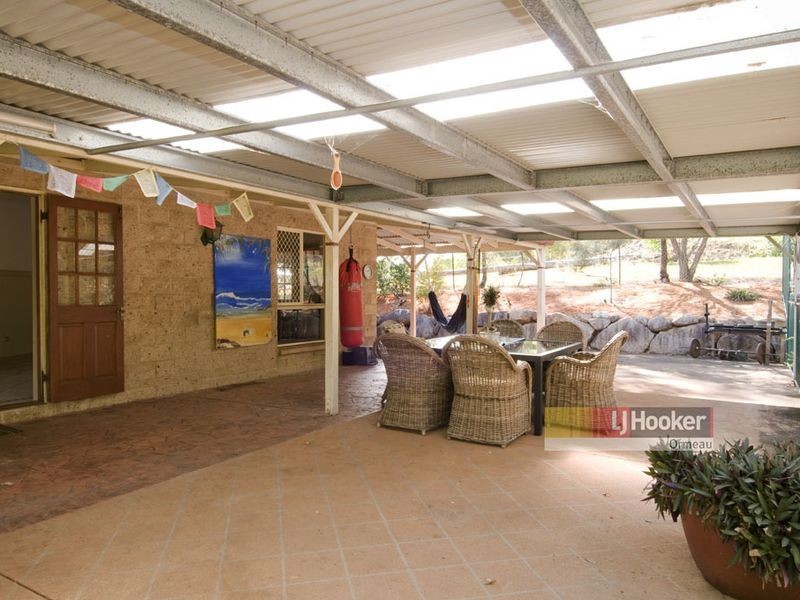 33 Sears Rd, Yatala QLD 4207