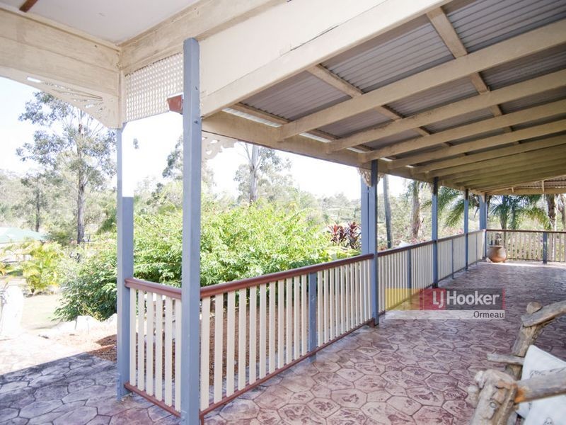 33 Sears Rd, Yatala QLD 4207