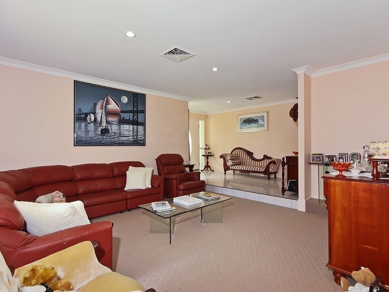 11 Healy Ct, Ormeau QLD 4208