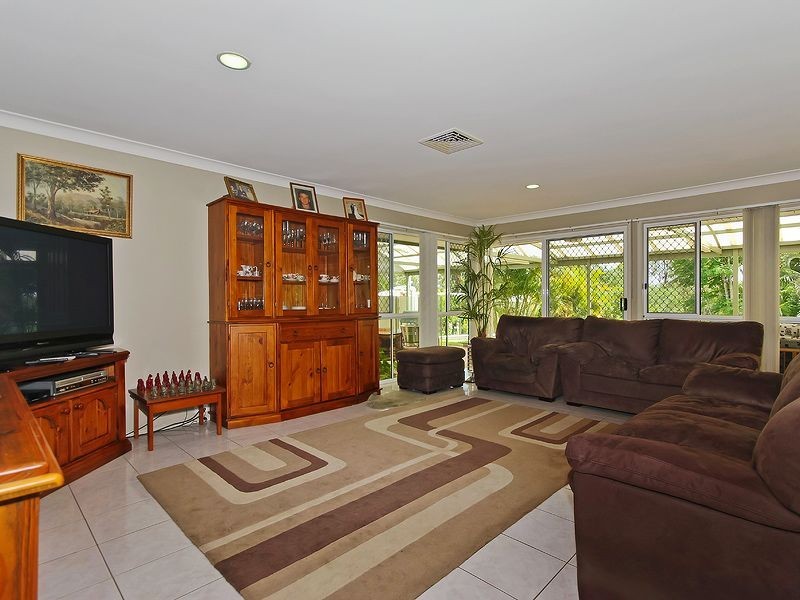 11 Healy Ct, Ormeau QLD 4208