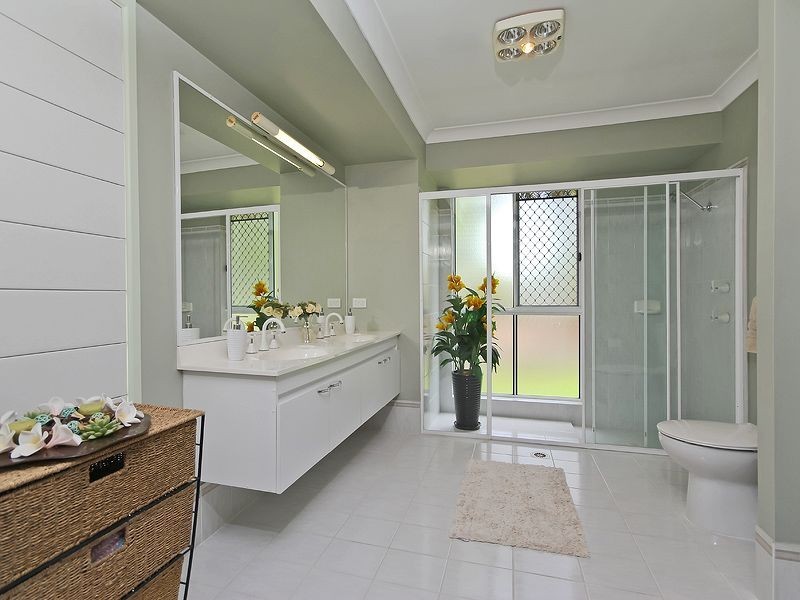 11 Healy Ct, Ormeau QLD 4208