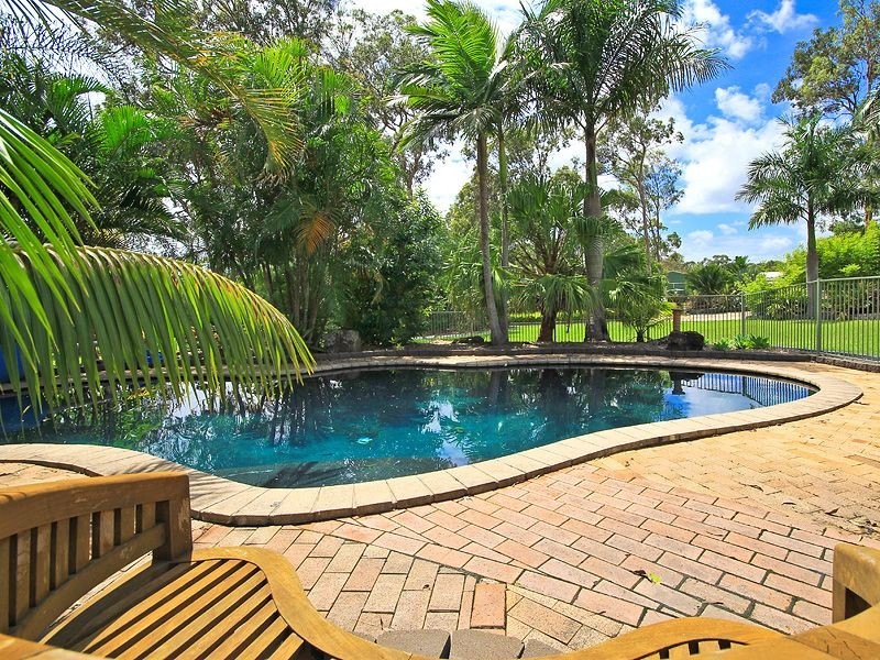11 Healy Ct, Ormeau QLD 4208