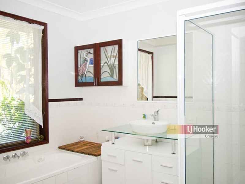 5 Beausang Place, Ormeau QLD 4208