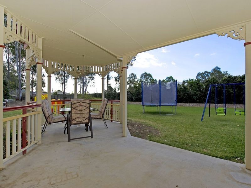 22 Kristy Crt, Yatala QLD 4207