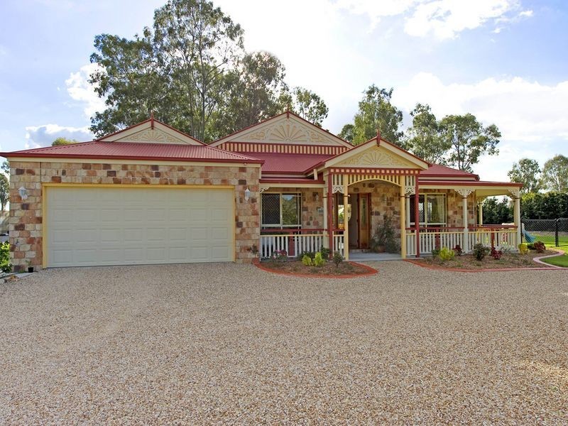 22 Kristy Crt, Yatala QLD 4207