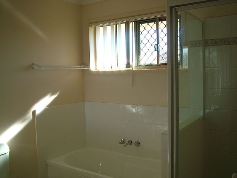 2 Chester Crt, Ormeau QLD 4208