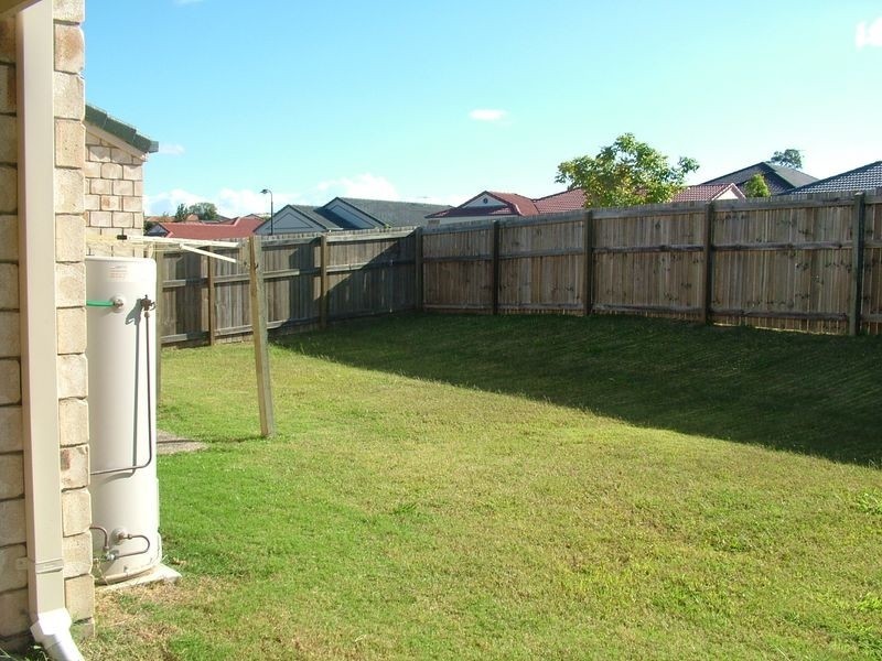 2 Chester Crt, Ormeau QLD 4208