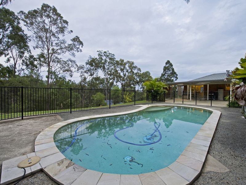 15 Lumeah Ave, Pimpama QLD 4209