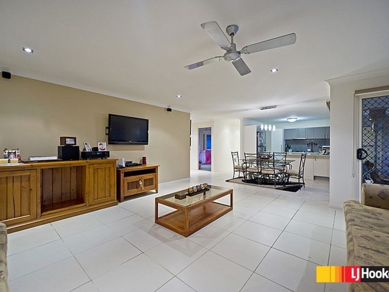 15 Bidmead Cct, Pimpama QLD 4209