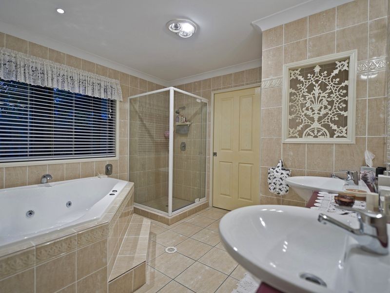 110 Halfway Dr, Ormeau QLD 4208