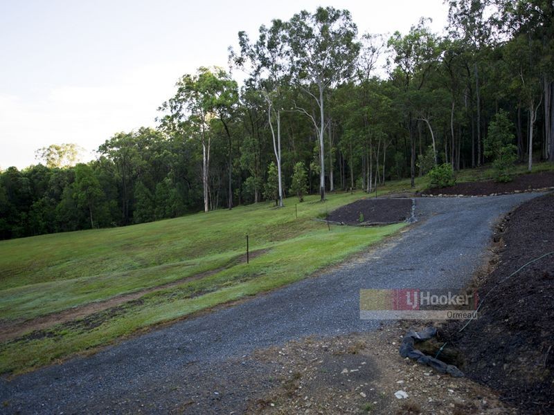 190 Halls Rd, Luscombe QLD 4207