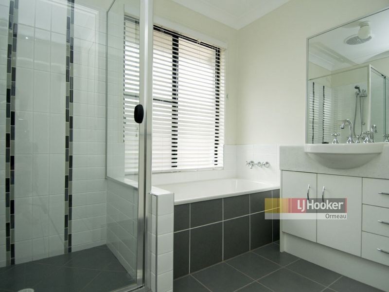 13 Coorabelle Cres, Ormeau QLD 4208