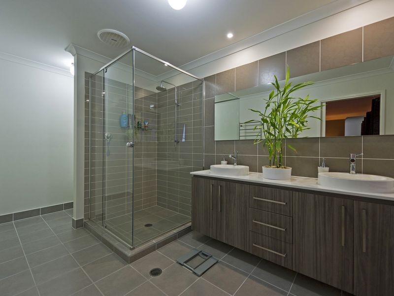 4 Bloomfield Ct, Ormeau QLD 4208