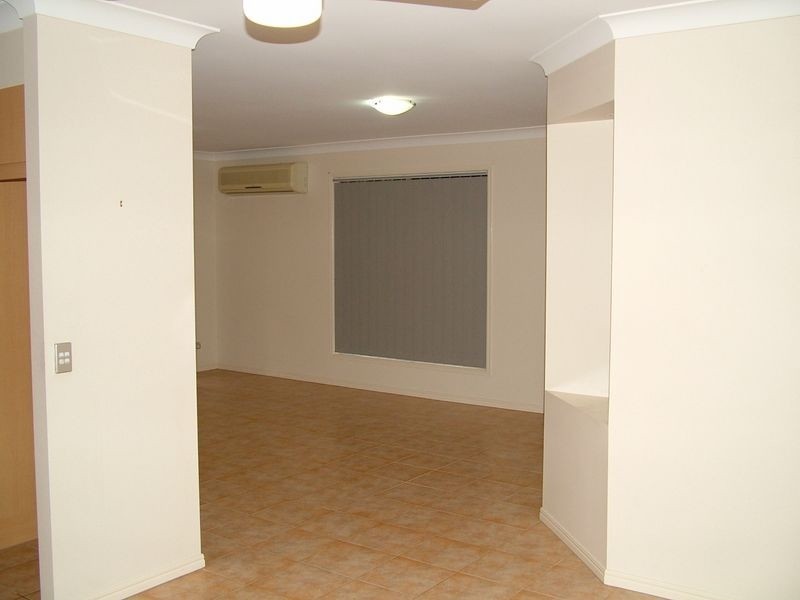 2/2 Saligna St, Ormeau QLD 4208