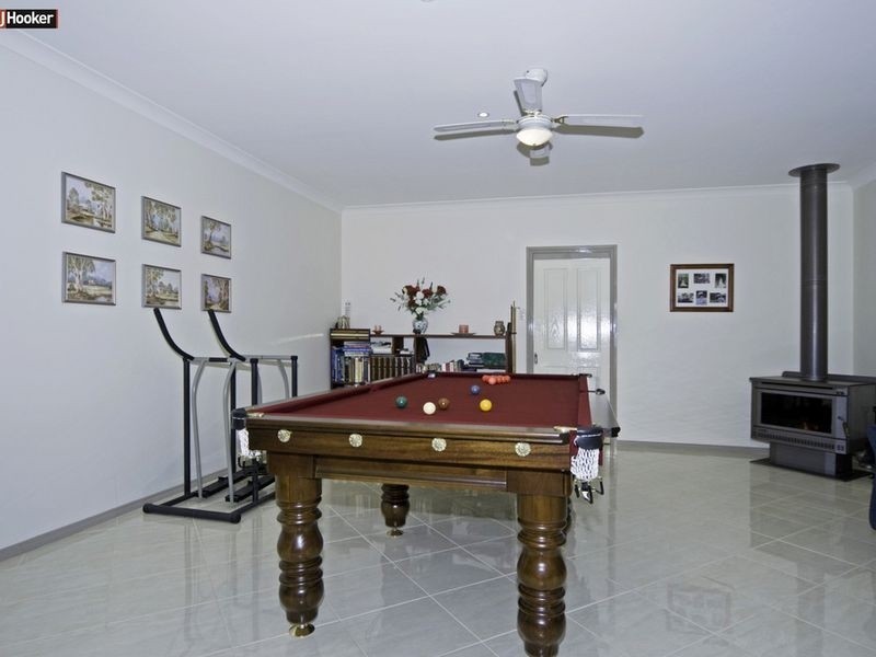 6 Enkleman Rd, Yatala QLD 4207