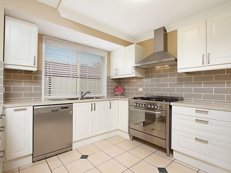 7 Yalbah Crt, Ormeau QLD 4208