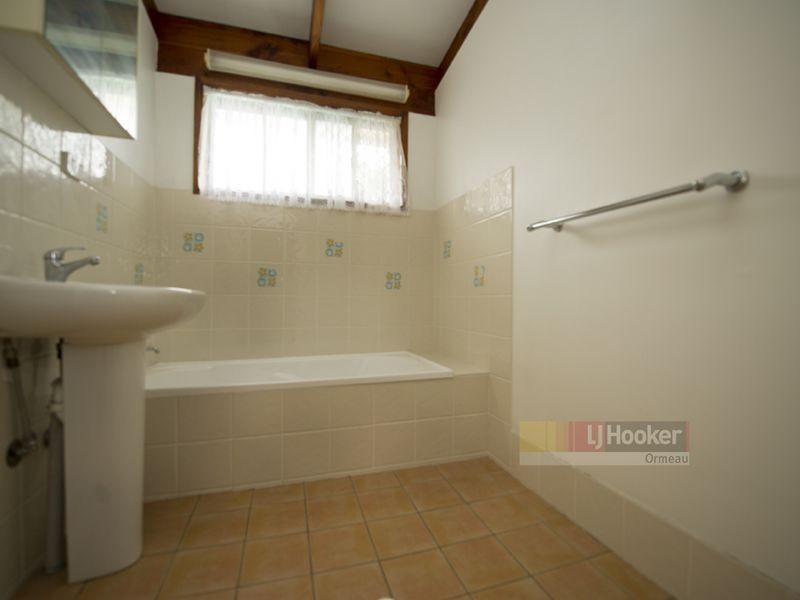 46 Blackthorn Cres, Shailer Park QLD 4128