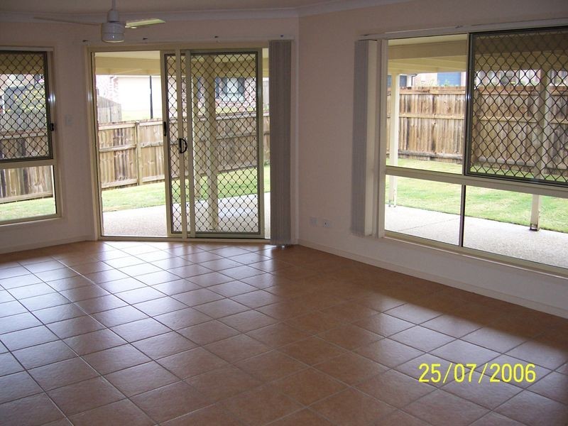 73 Gawain Dr, Ormeau QLD 4208
