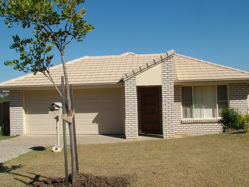 7 Emily St, Ormeau QLD 4208