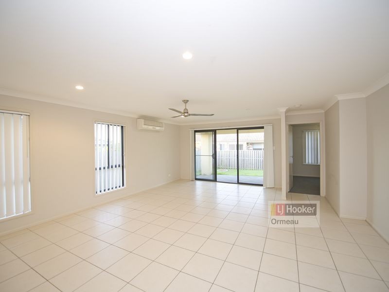 2/22 Paris Parade, Ormeau QLD 4208