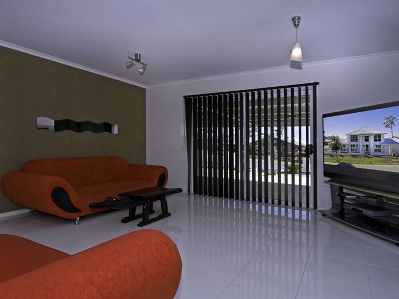 27 Maidenwell Rd, Ormeau QLD 4208