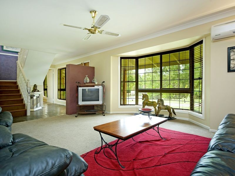 6 Warrawee Way, Pimpama QLD 4209