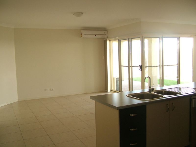 42 Summerlea Cres, Ormeau QLD 4208